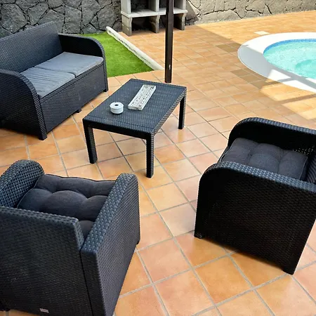 ヴィラ Adel, Oasis De Paz Con Piscina Climatizada *