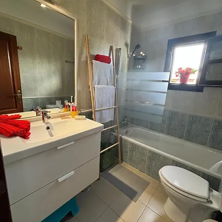 Adel, Oasis De Paz Con Piscina Climatizada ヴィラ *