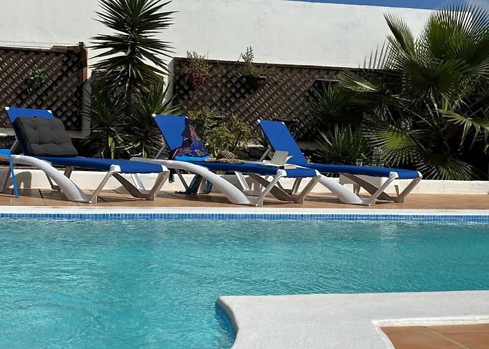 Adel, Oasis De Paz Con Piscina Climatizada * Playa Blanca (Lanzarote)
